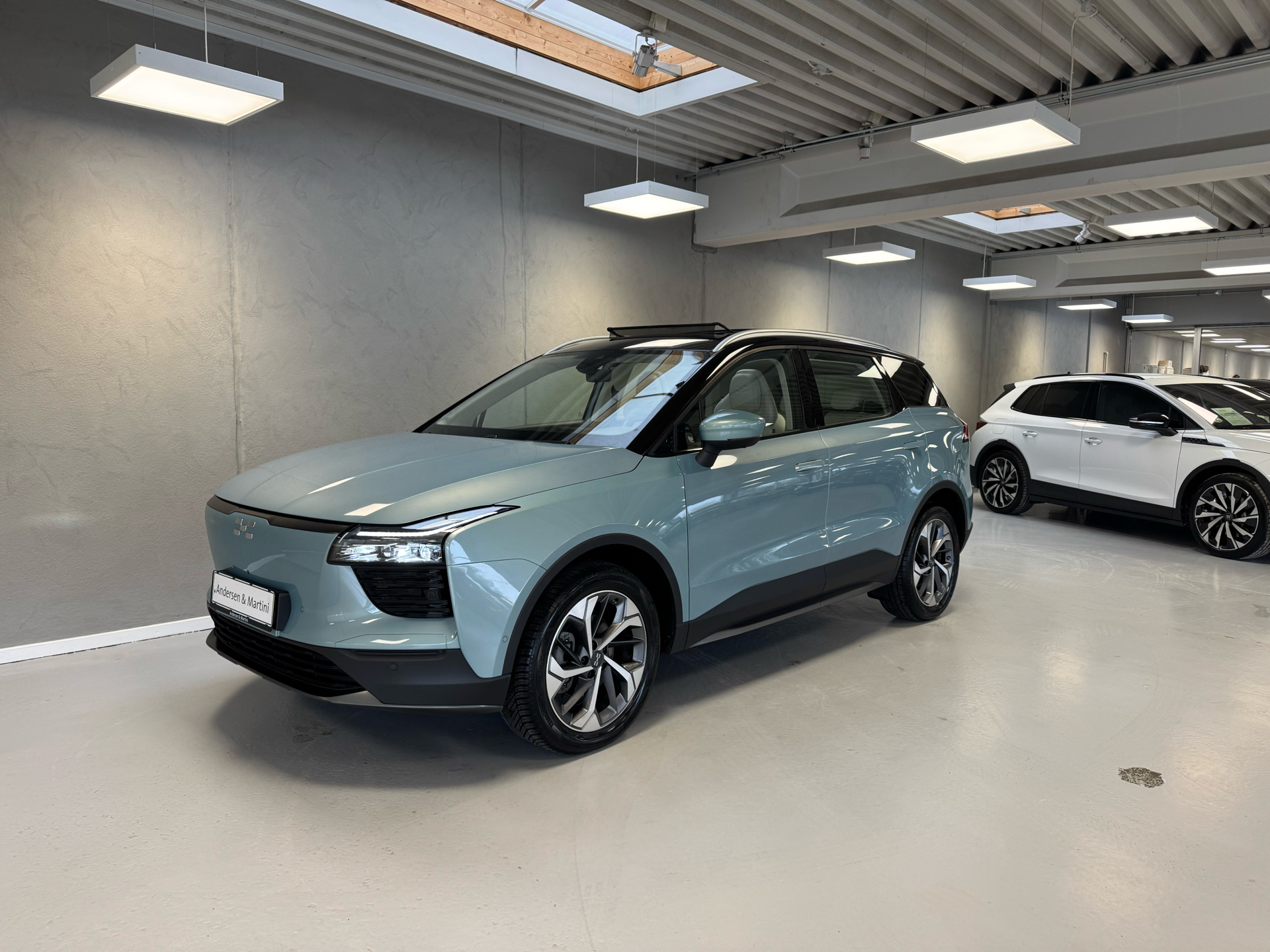 Aiways U5 EL Premium 204HK 5d Aut.