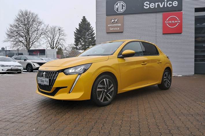 Gul Peugeot 208 fra 2021 set udefra
