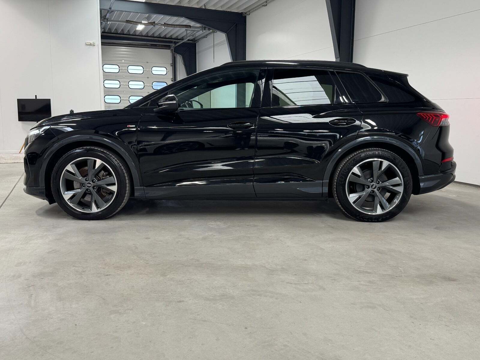 Audi Q4 e-tron 40 S-line