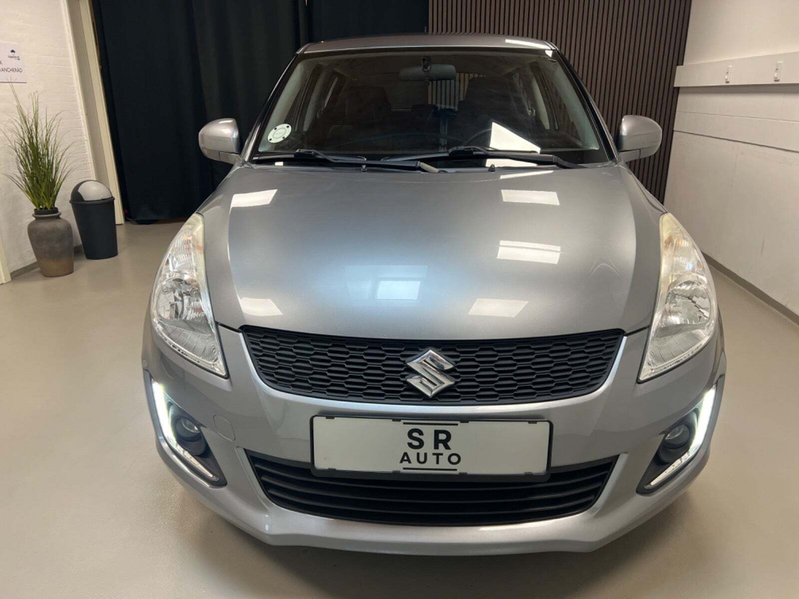 Suzuki Swift 1,2 Dualjet Club