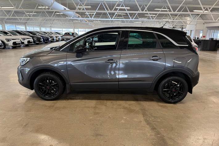 Grå Opel Crossland fra 2023