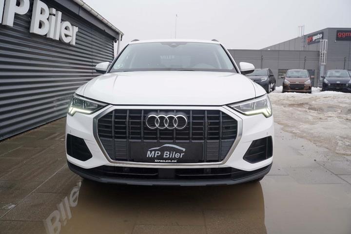 Hvid Audi Q3 fra 2021