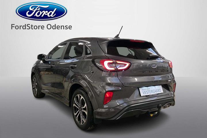 Grå Ford Puma fra 2021