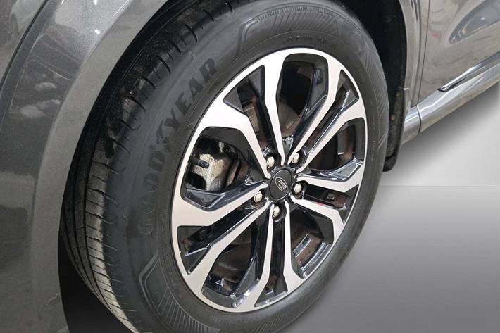 Grå Ford Puma fra 2021