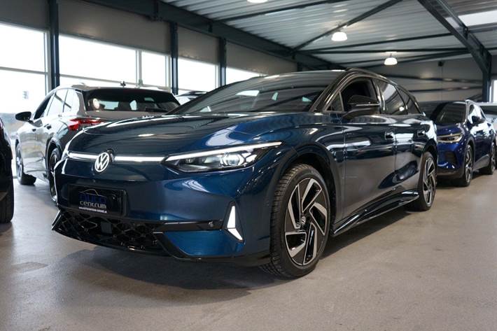 Blå VW ID.7 fra 2025