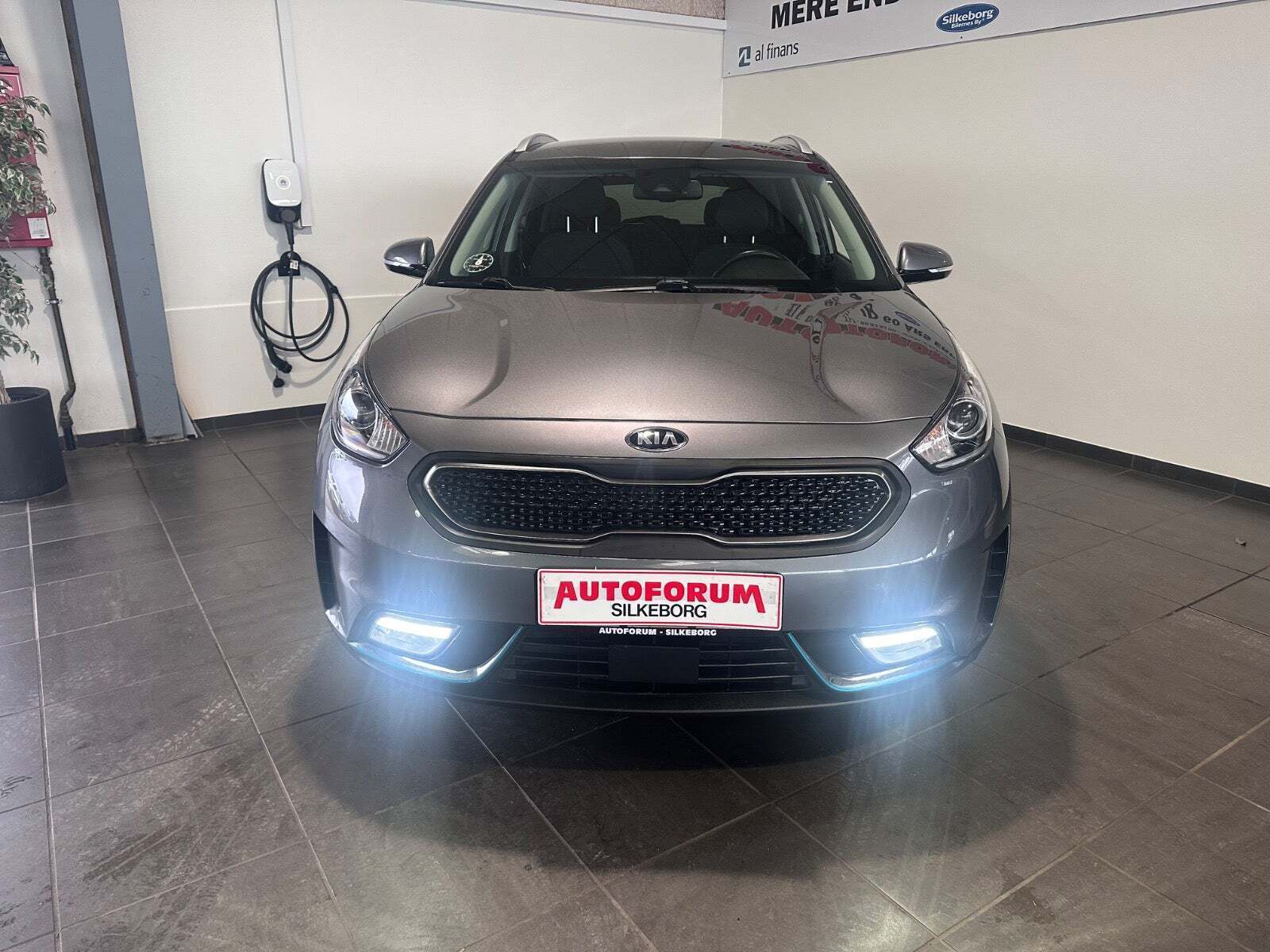 Kia Niro 1,6 HEV Comfort+ DCT