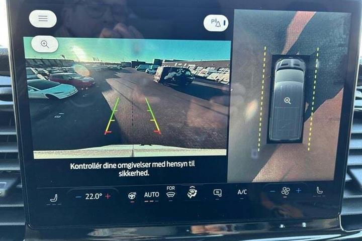 undefined Ford E-Transit 350 L2 Van fra 2025 set indefra