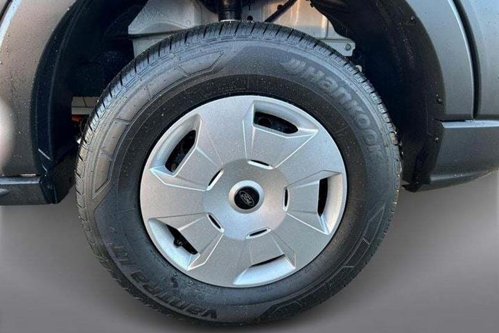 undefined Ford E-Transit 350 L2 Van fra 2025 set udefra