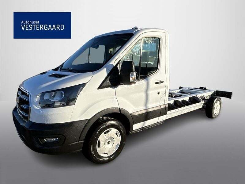 undefined Ford E-Transit 350 L3 Chassis fra 2025 set udefra