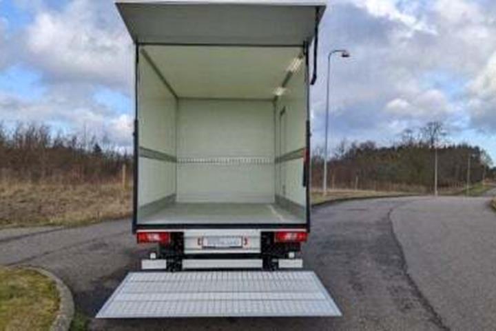 undefined Ford E-Transit 350 L3 Chassis fra 2025 set udefra