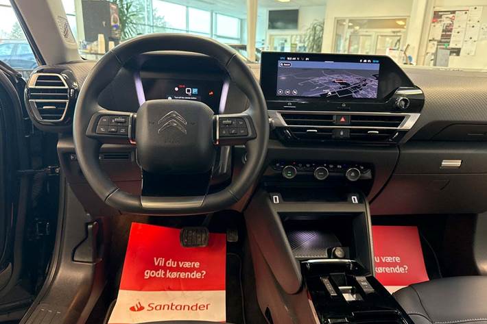 Grå Citroën ë-C4 X fra 2024