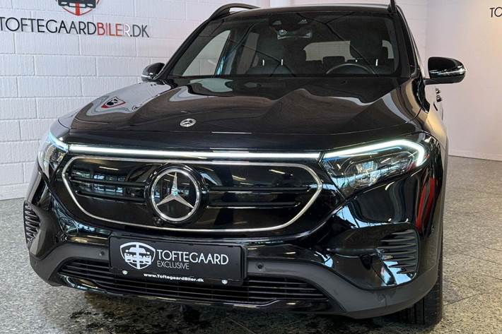 Sort Mercedes EQB350 fra 2021