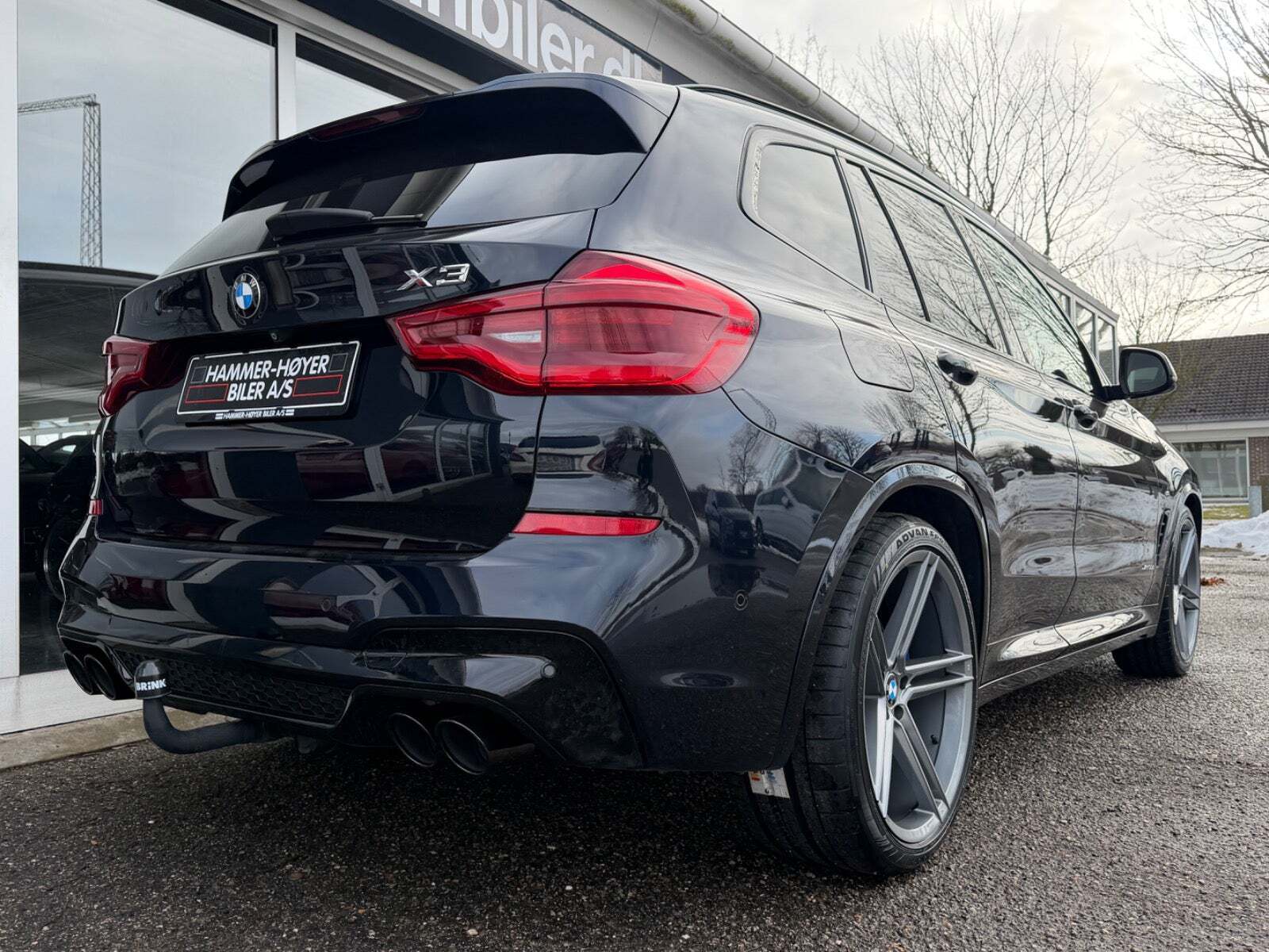 Sort BMW X3 fra 2017