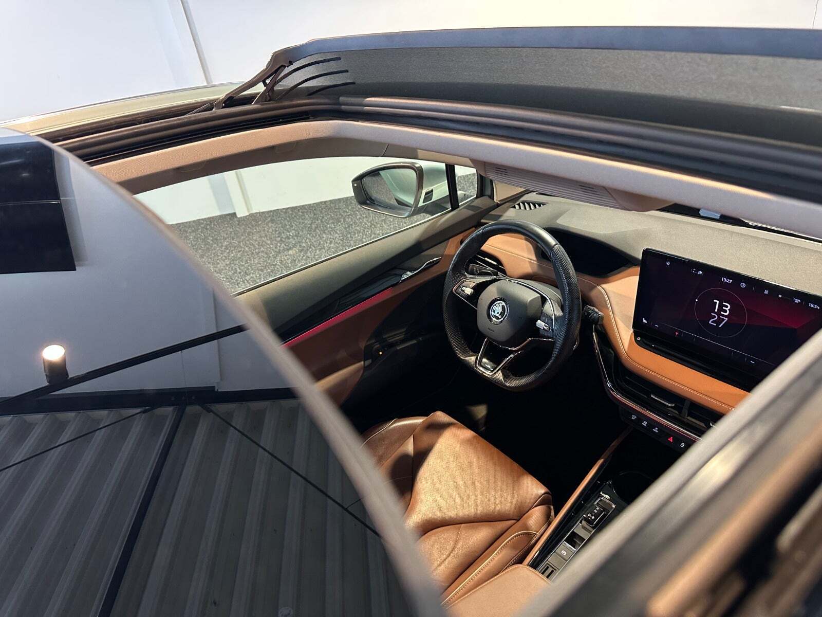 Grøn Skoda Enyaq fra 2022