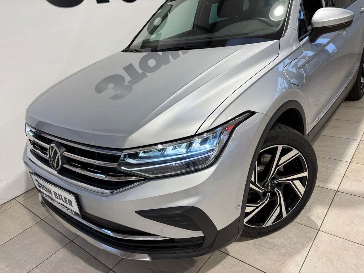Sølv VW Tiguan fra 2021