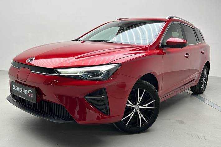 Rød MG MG5 Electric fra 2022