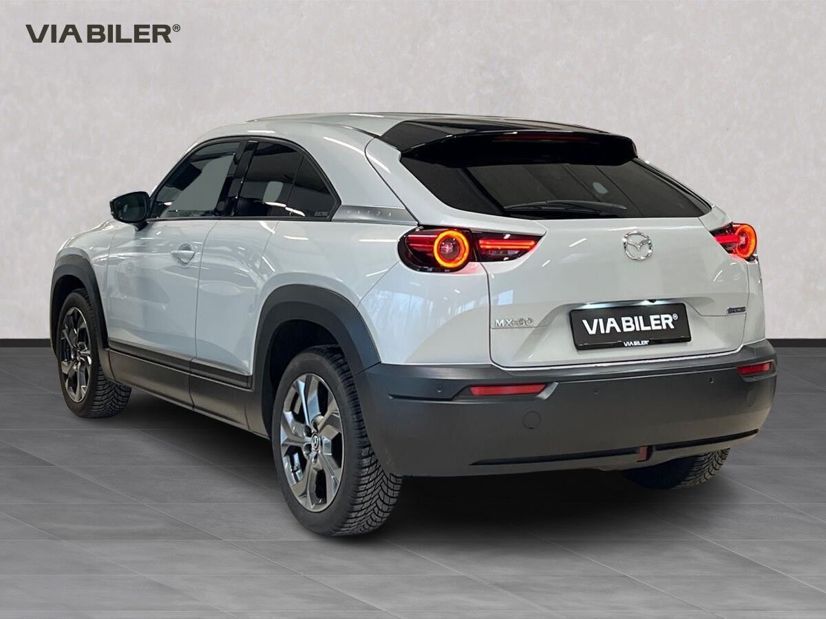 Mazda MX-30 e-Skyactiv First Edition 145HK 5d Aut.