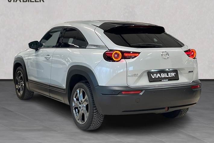 Hvid Mazda MX-30 fra 2021