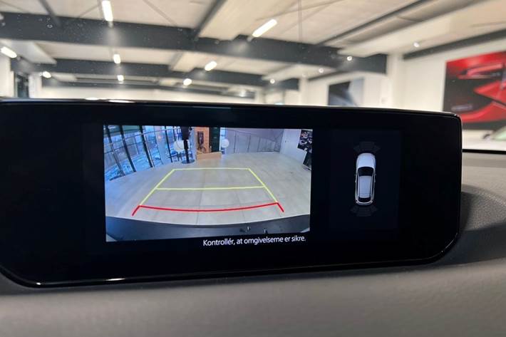 Hvid Mazda MX-30 fra 2021