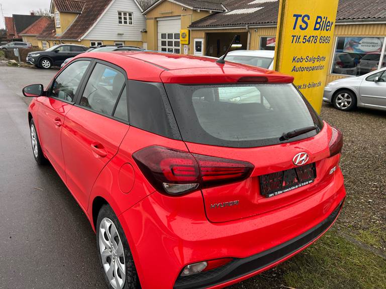 Hyundai i20 1,3 1,25 Life 75HK 5d