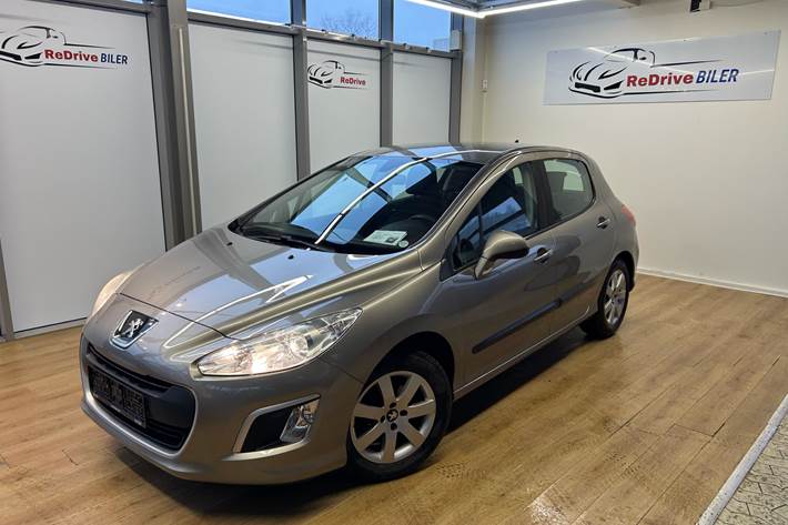 Brun Peugeot 308 fra 2012