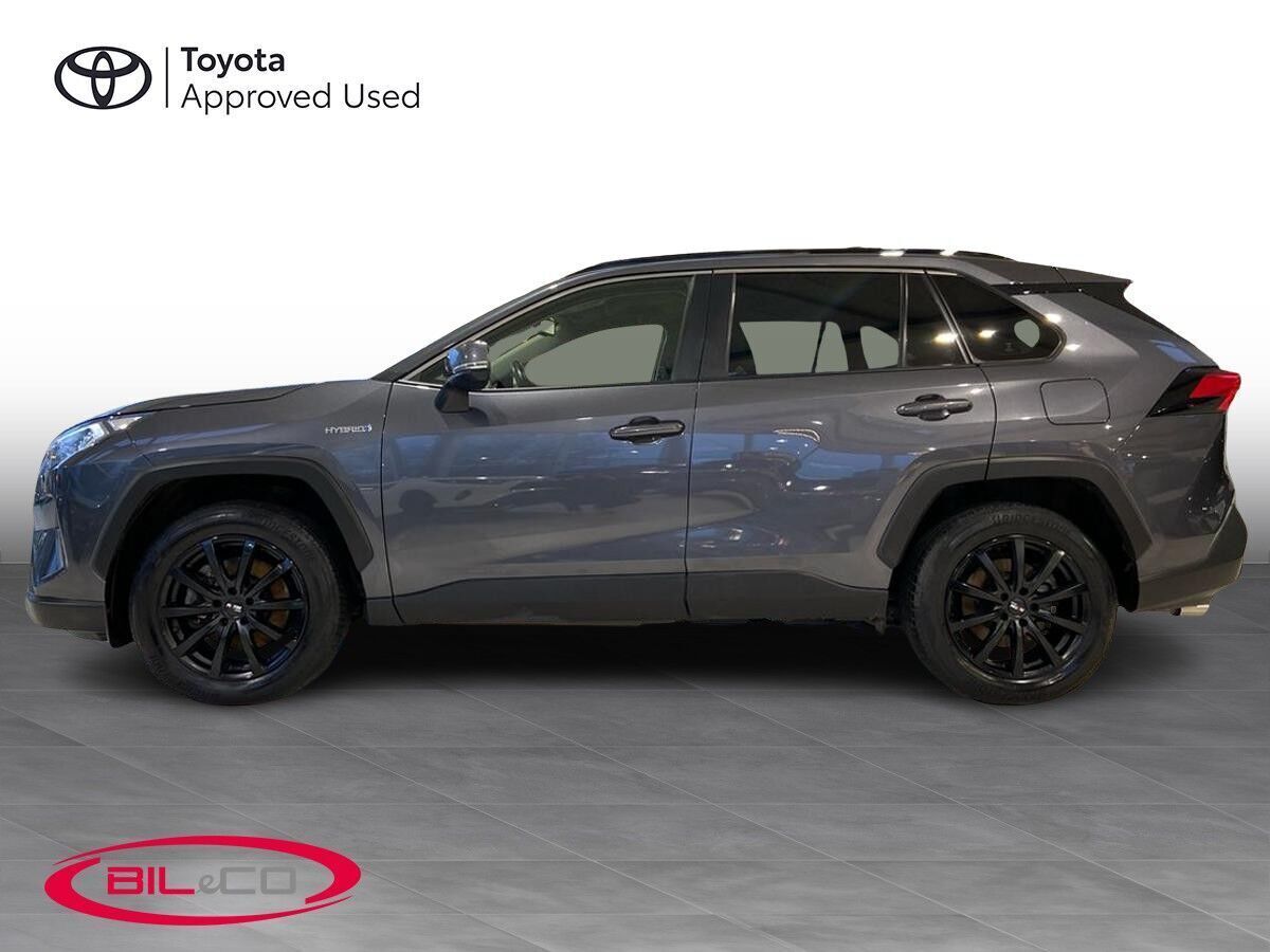 Grå Toyota RAV4 fra 2019