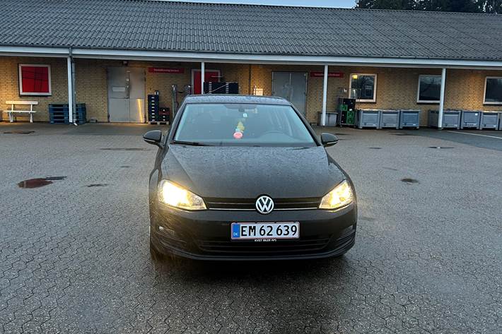 Sort VW Golf fra 2013