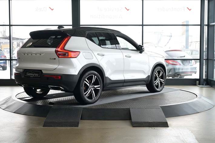 Hvid Volvo XC40 fra 2019
