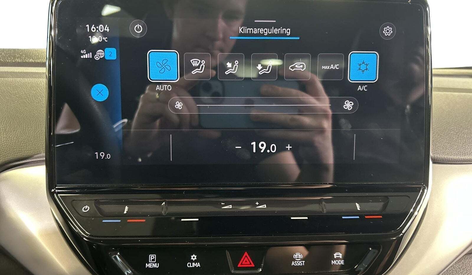 Grå VW ID.4 fra 2022