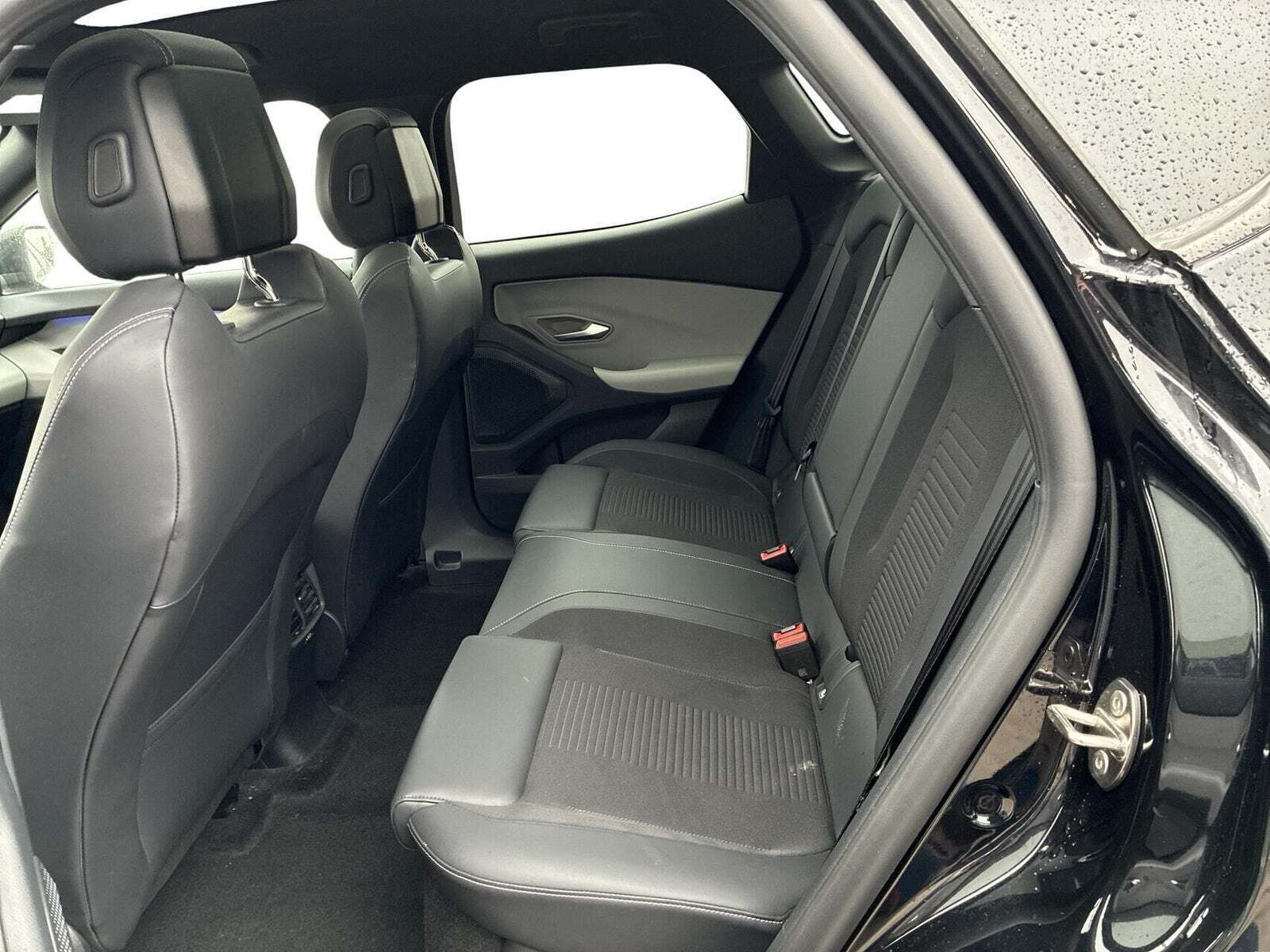 Ford Capri 77 Premium Extended Range