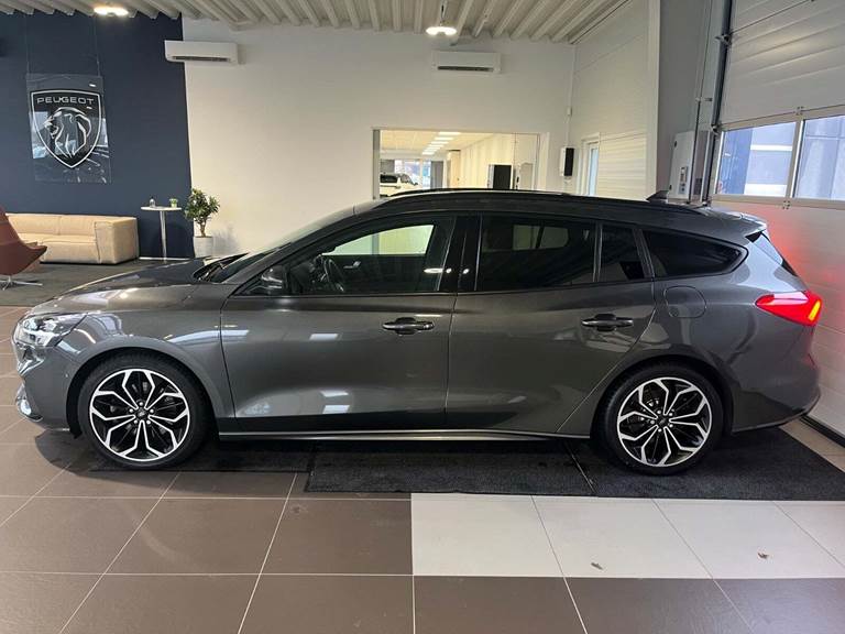 Ford Focus 1,5 EcoBoost ST-Line stc.