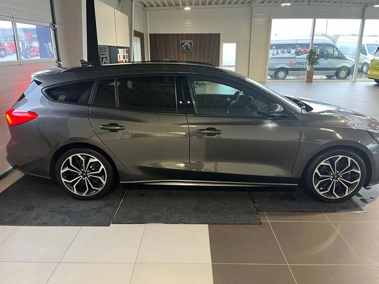 Ford Focus 1,5 EcoBoost ST-Line stc.