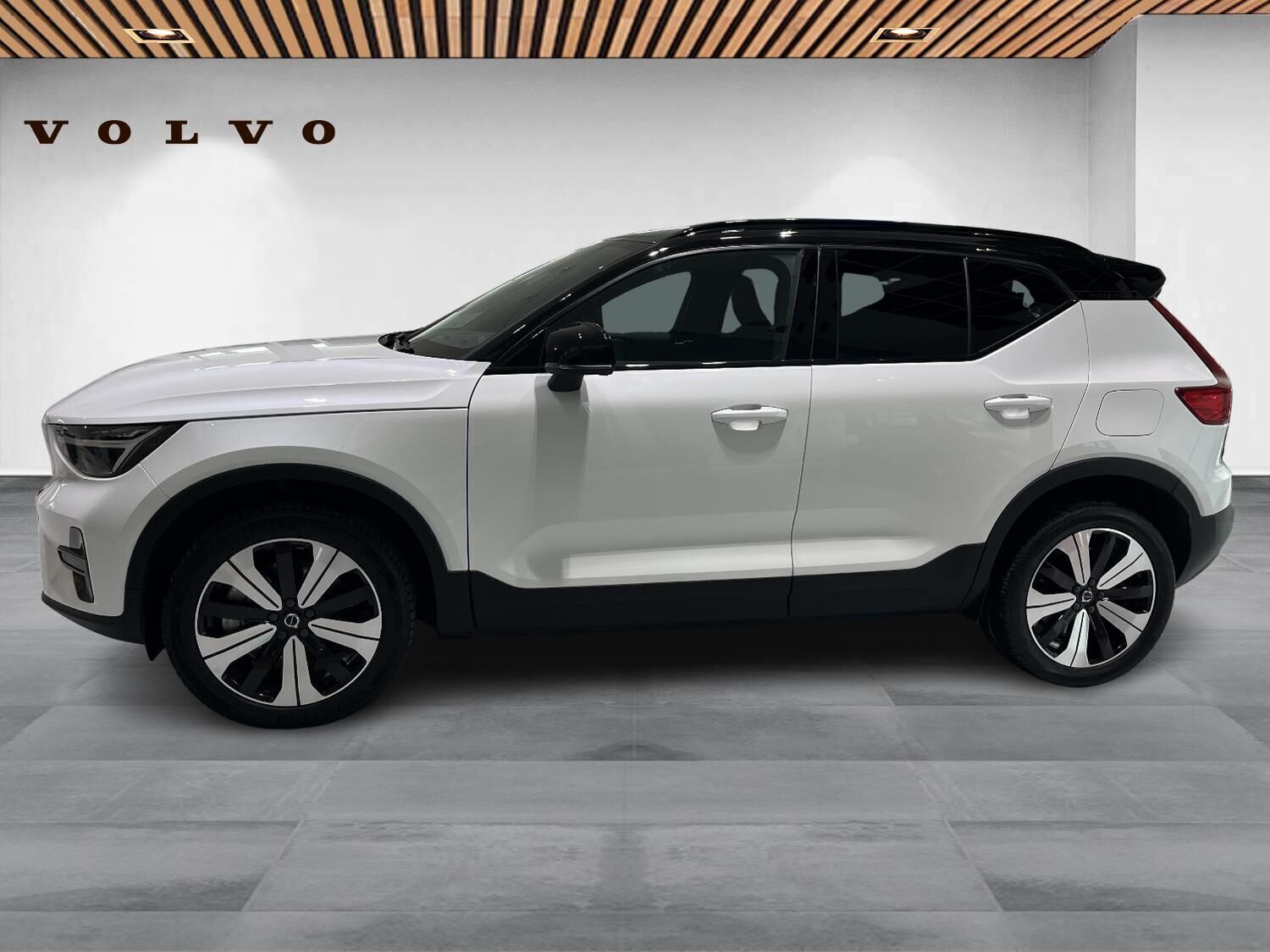Volvo XC40 P6 ReCharge Core