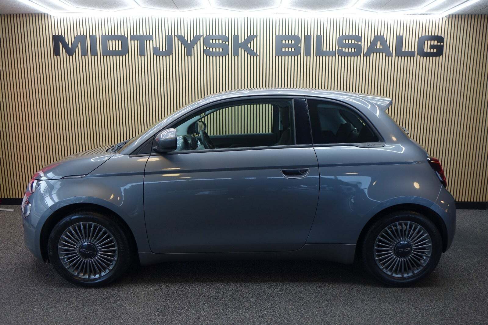 Fiat 500e 42 Icon 3+1