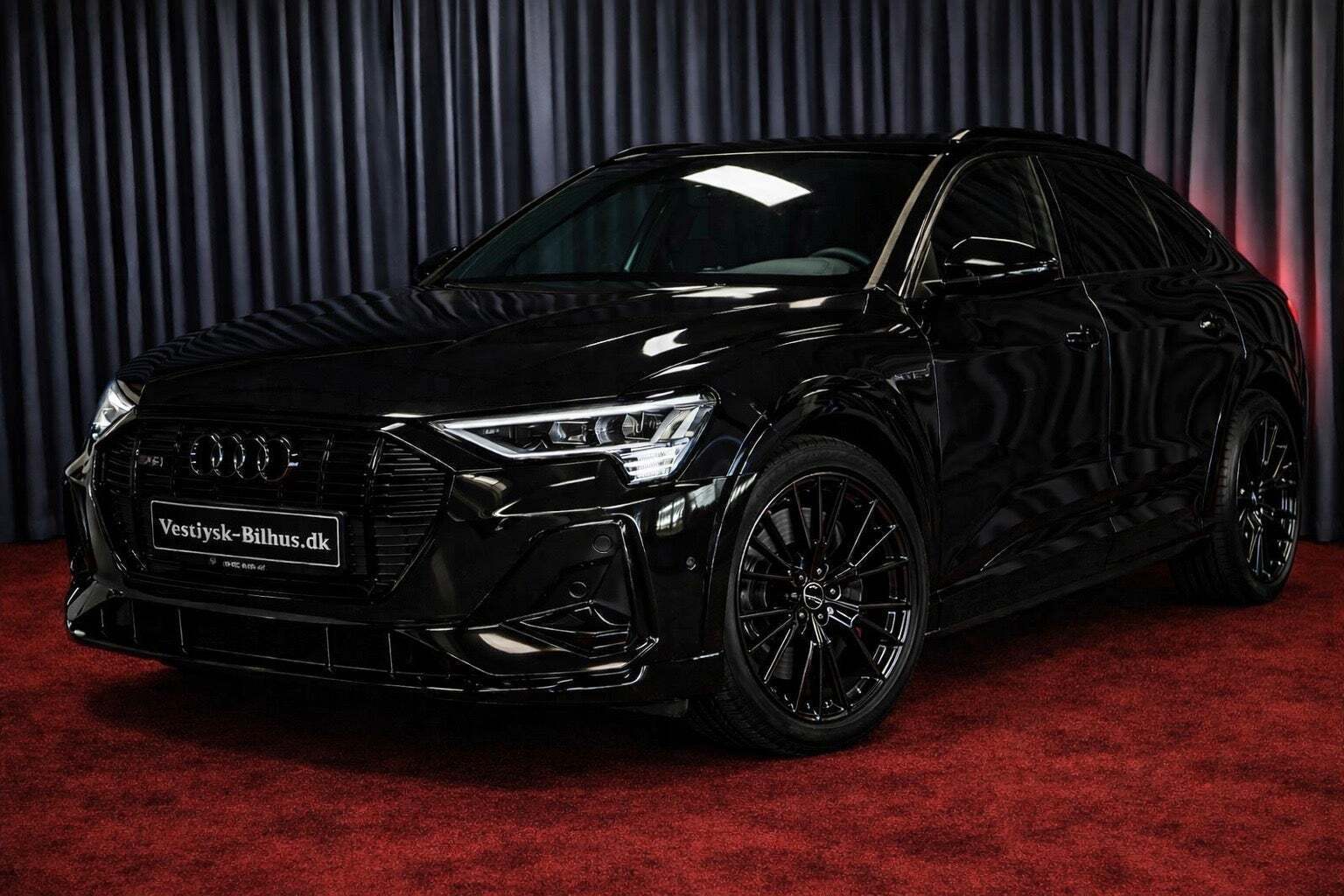 Audi e-tron 55 S-line Sportback quattro