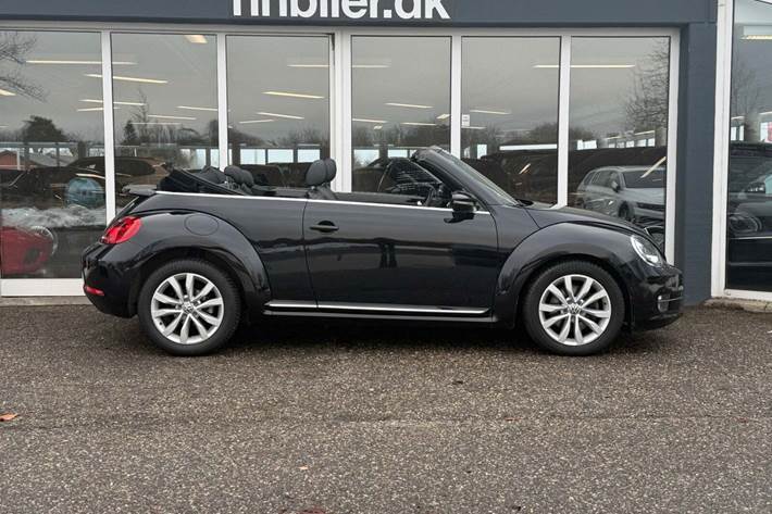 Sort VW The Beetle fra 2014