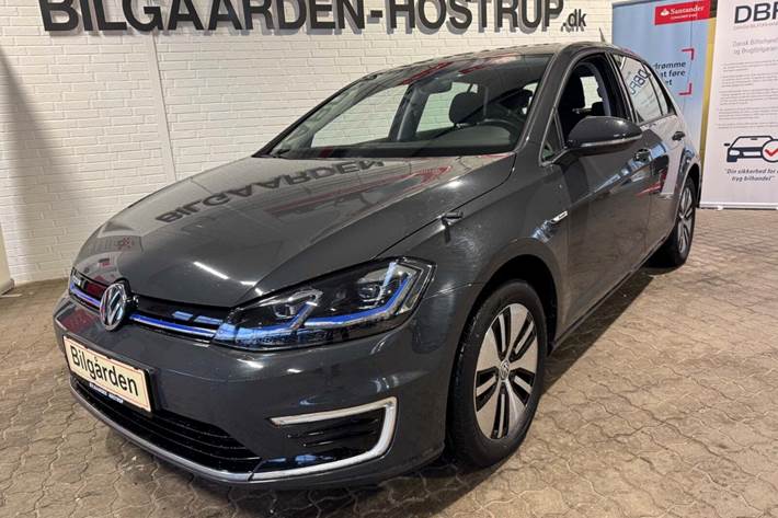 Sort VW e-Golf VII fra 2020 set udefra