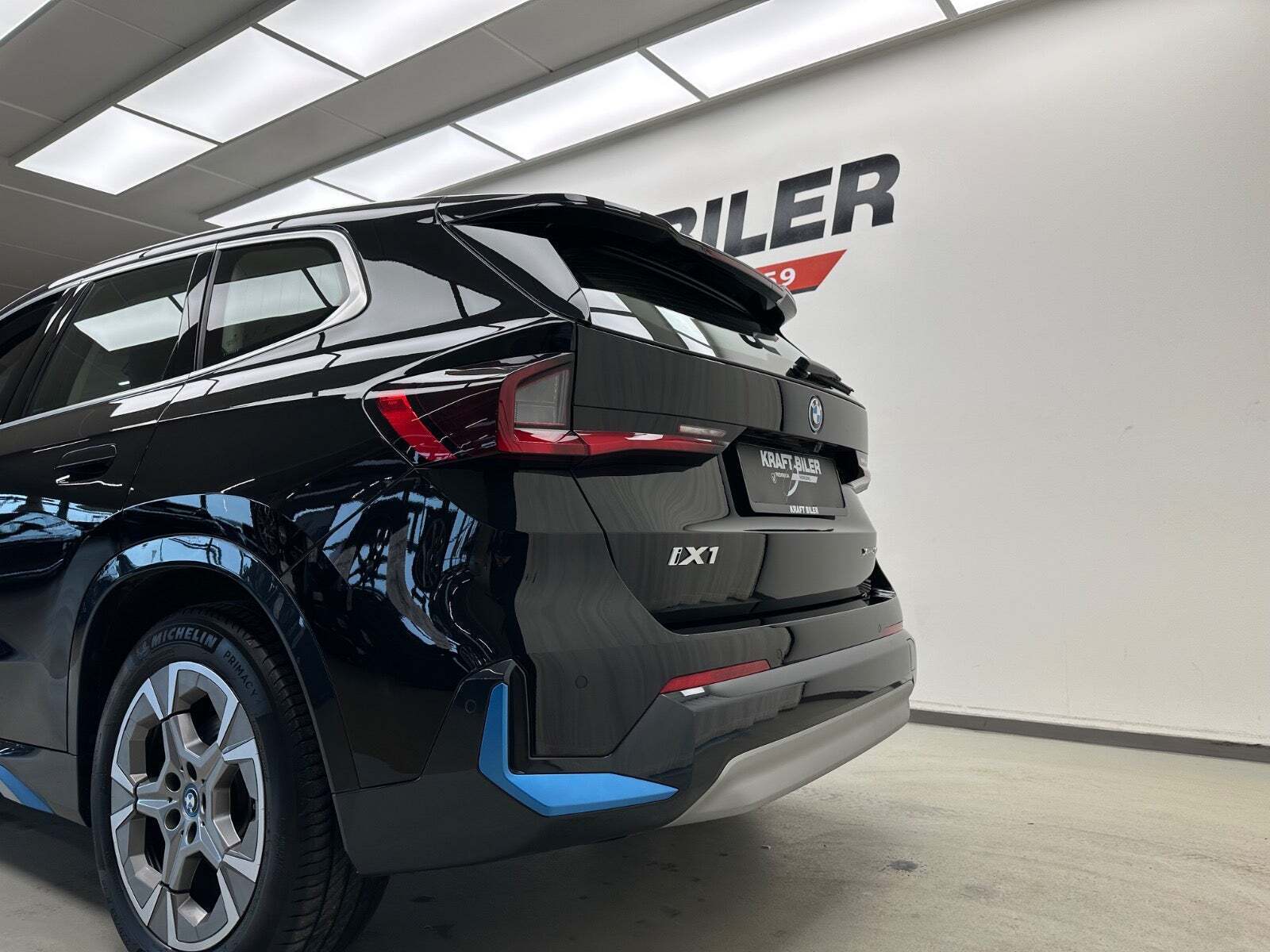 BMW iX1 xDrive30 X-Line