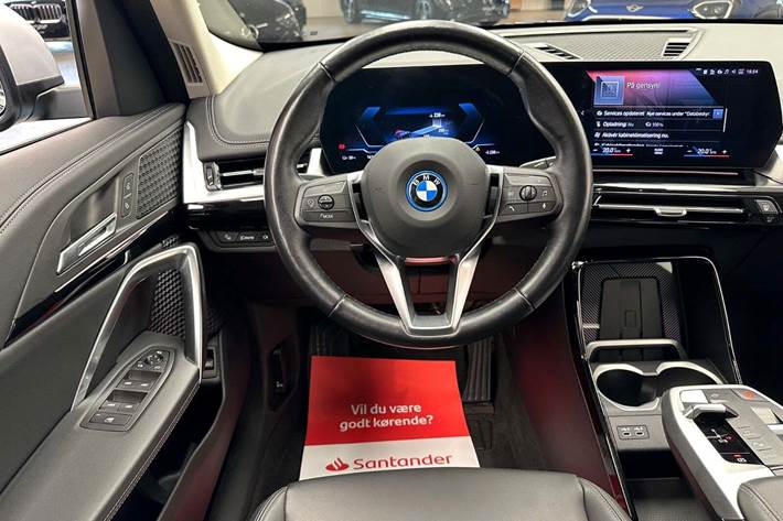 Sort BMW iX1 fra 2023