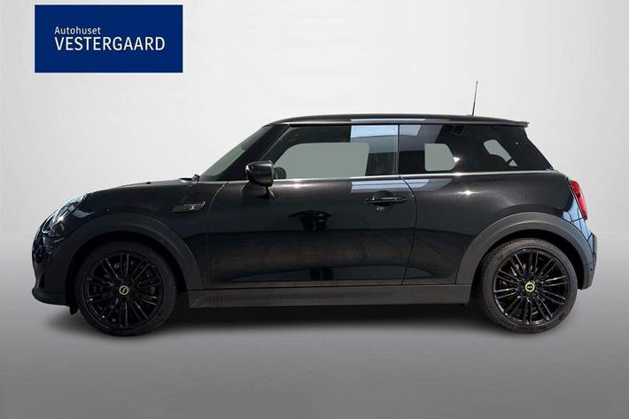 Sort Mini Cooper SE fra 2022