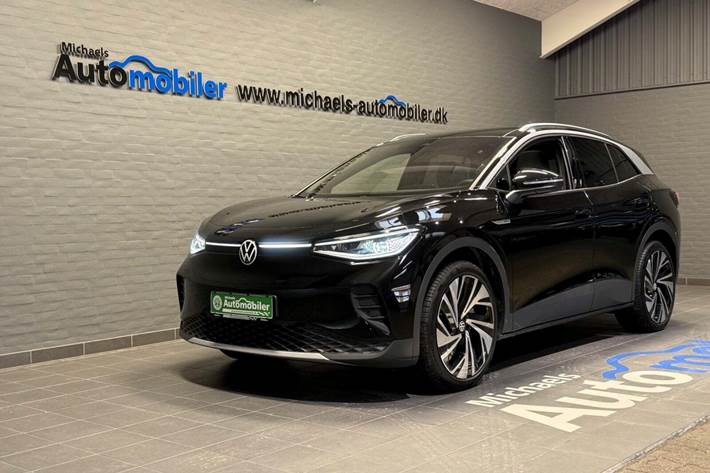 Sort VW ID.4 fra 2023 set udefra