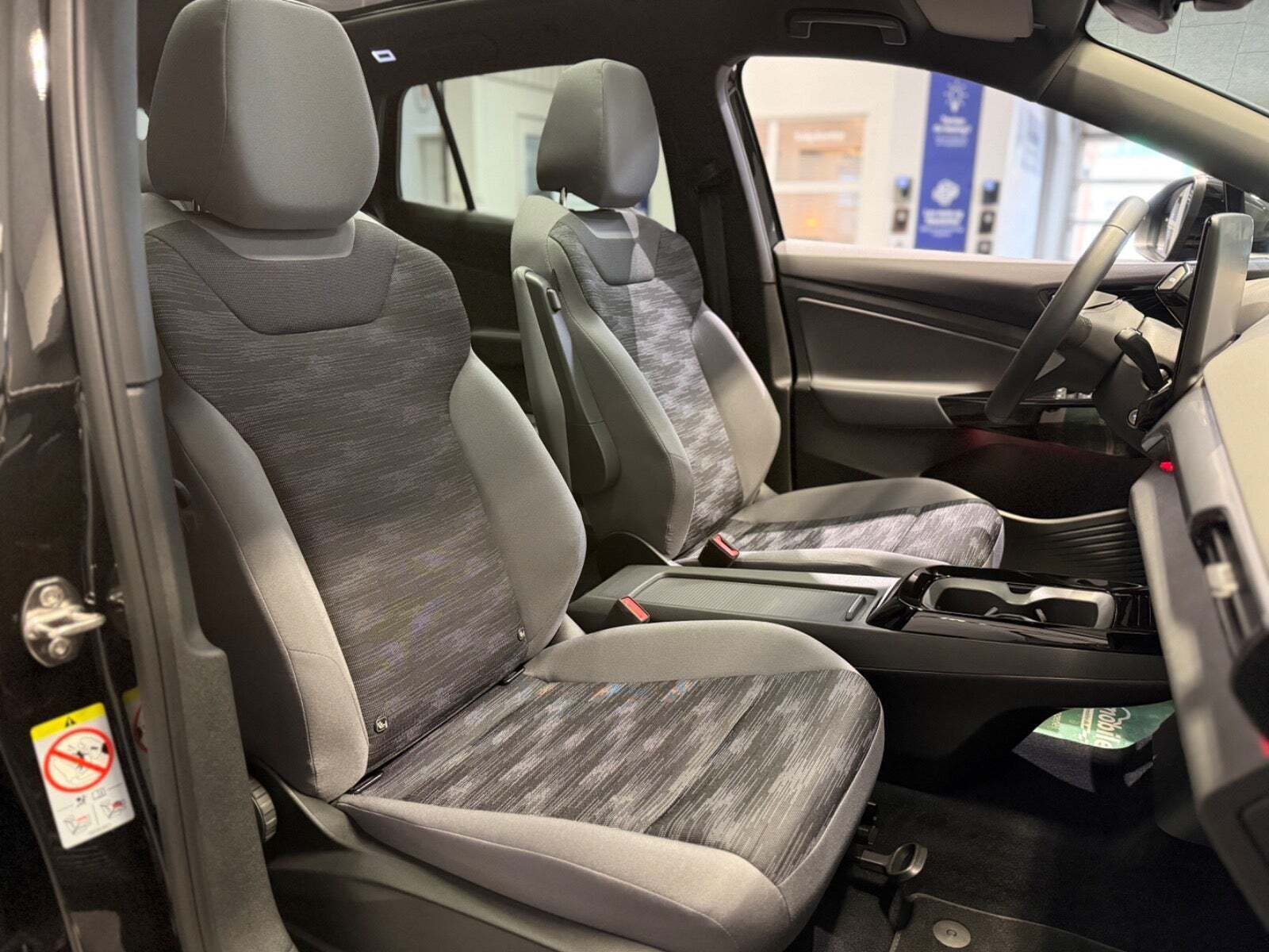 Sort VW ID.4 fra 2023