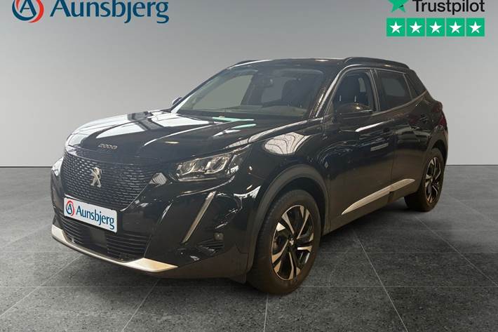 Sort Peugeot e-2008 fra 2021 set udefra