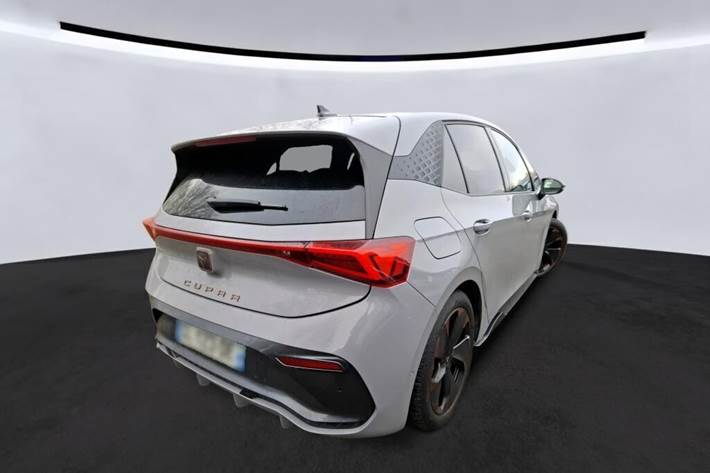 Grå Cupra Born fra 2022