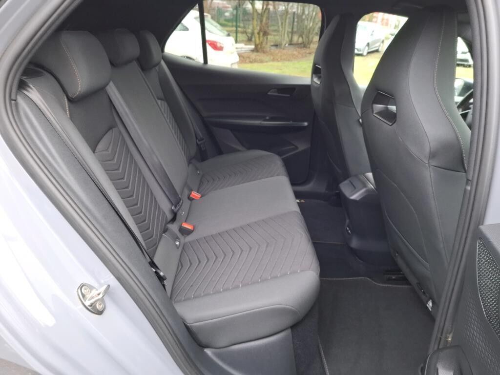 Grå Cupra Born fra 2022