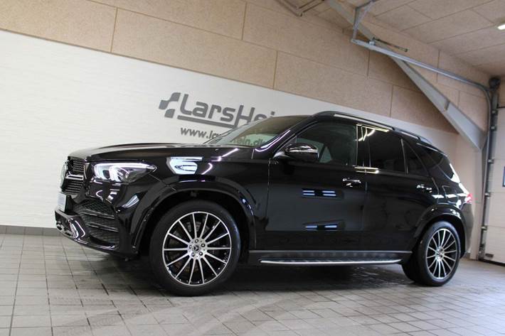 Sort Mercedes GLE350 de fra 2022
