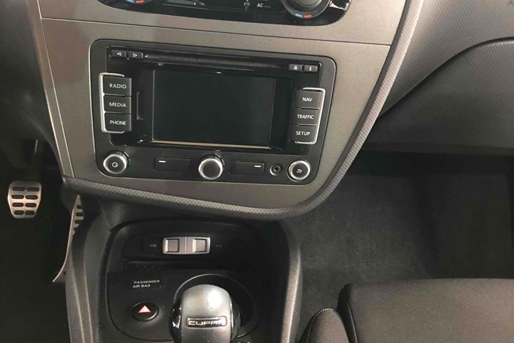Sort Seat Leon fra 2012