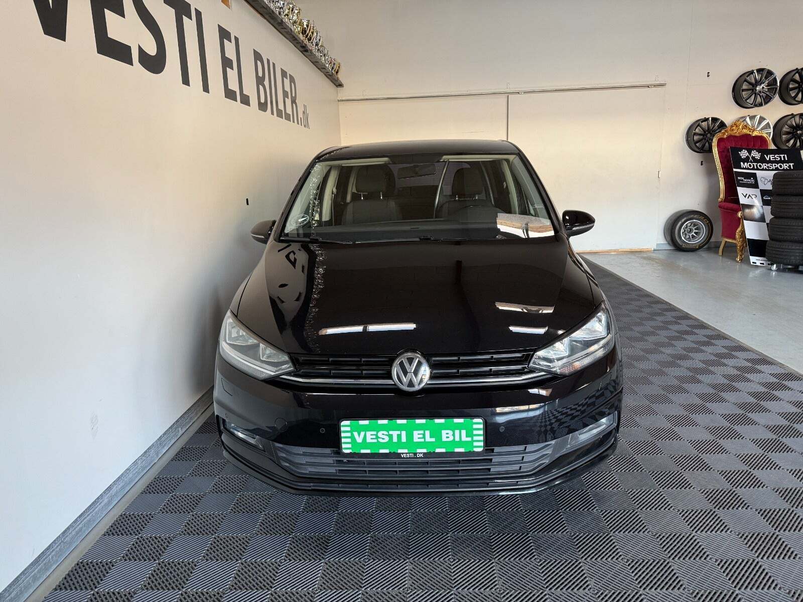 VW Touran 1,6 TDi 110 Trendline DSG Van