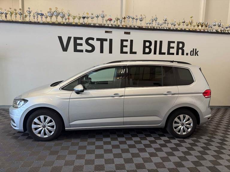 VW Touran 2,0 TDi 150 Comfortline DSG Van