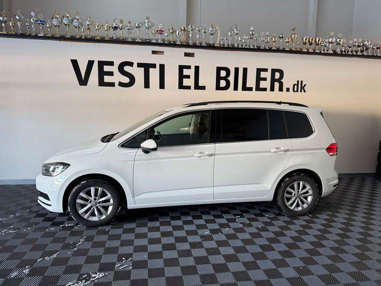 VW Touran 2,0 TDi 150 Highline DSG Van